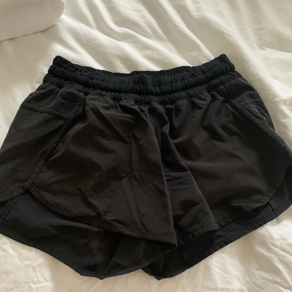 Black lululemon shorts